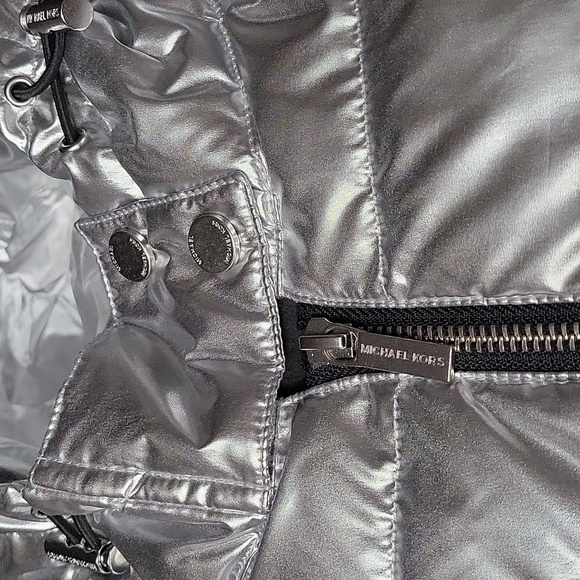 1667- MICHAEL Michael Kors Metallic Silver Color Women's Jacket Size M NWT - Picture 8 of 12